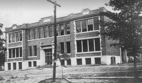 Vintage photograph of the High School at East and Harrison Streets in Chelsea, MI.